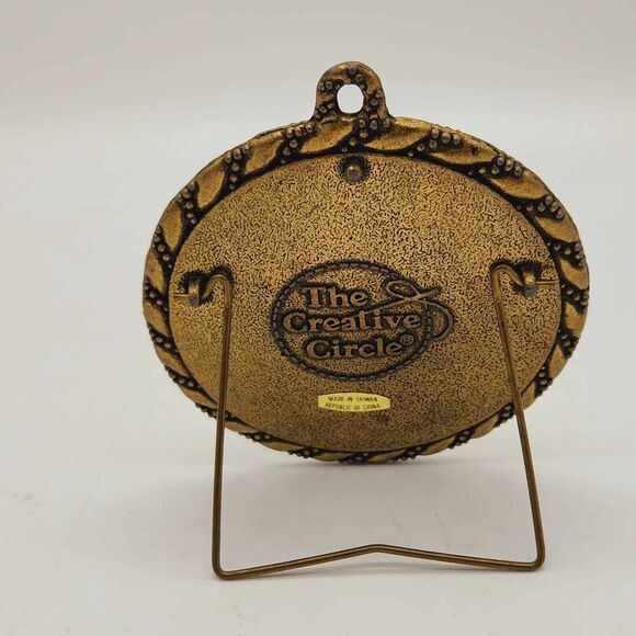 The Creative Circle Embroidered Ornament Gold Metal Frame 3.5" Round Completed - Picture 3 of 6